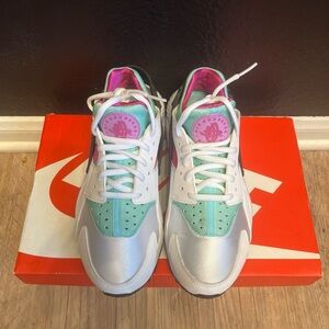 Nike Air Huarache Run 2015 Women’s Artisan Teal Shoes Size 7.5 VERY CLEAN